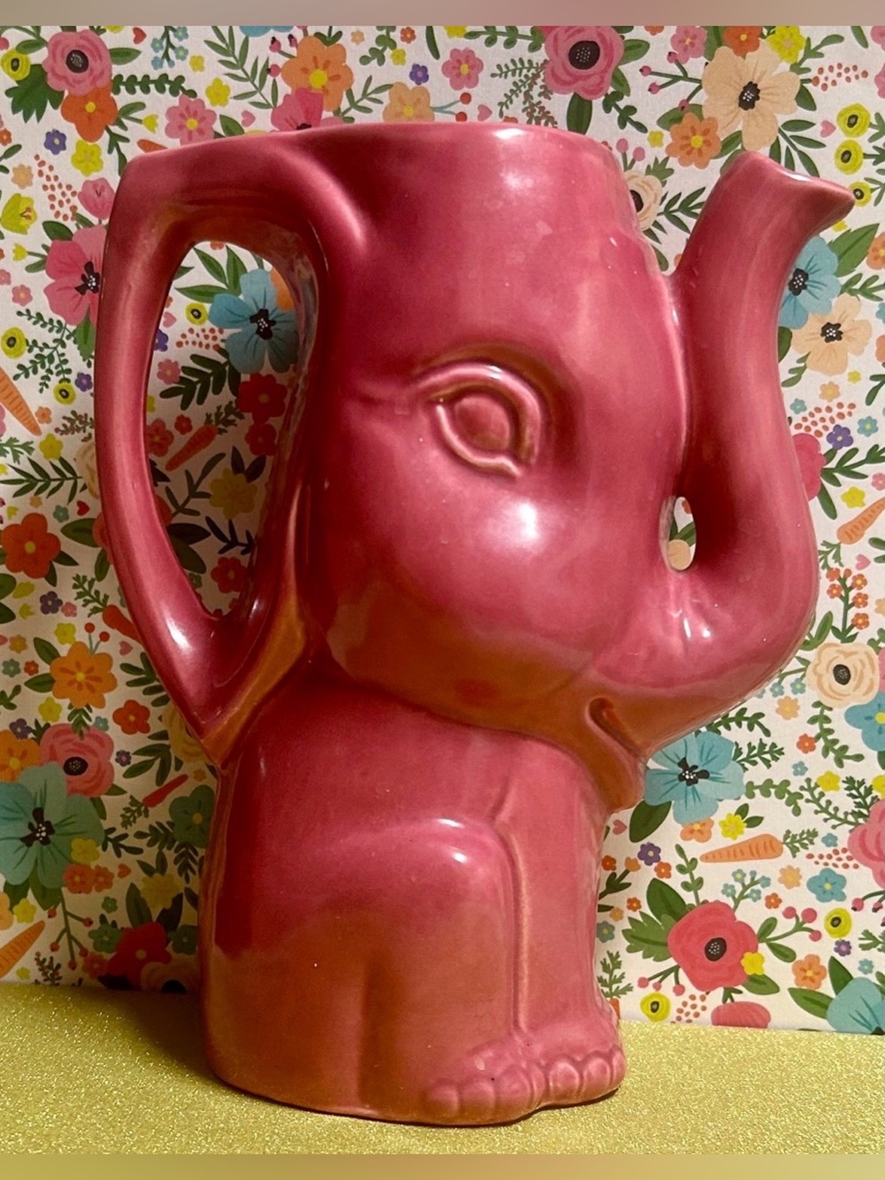 Vintage Pink Elephant Pitcher by Invento Made in England   R9